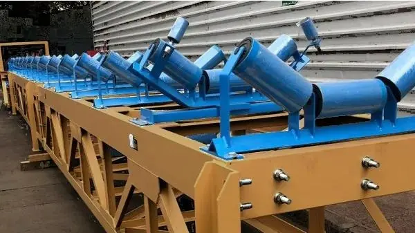 Self-Aligning Idler Roller